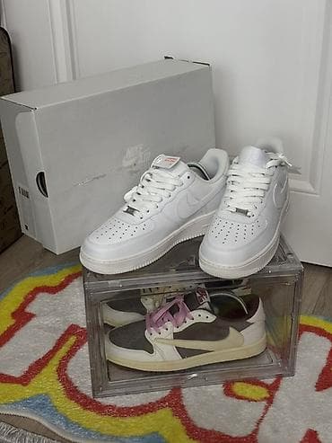 nike react: Мужские кроссовки, 40, 41, 42, Nike, Новый, цвет - Белый — 1