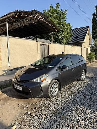 5: Toyota Prius V: 2016 г., 1.8 л, Автомат, Гибрид, Универсал — 1
