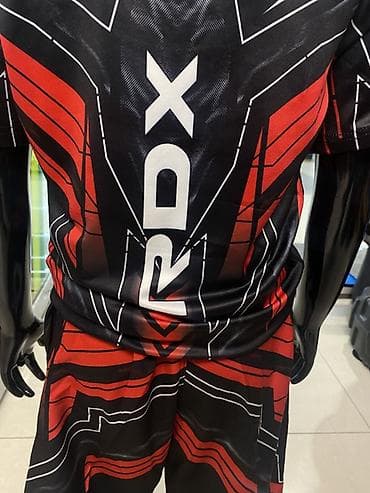 Комплект для боевых искусств (ММА/грэпплинг) Состав комплекта: - — 4