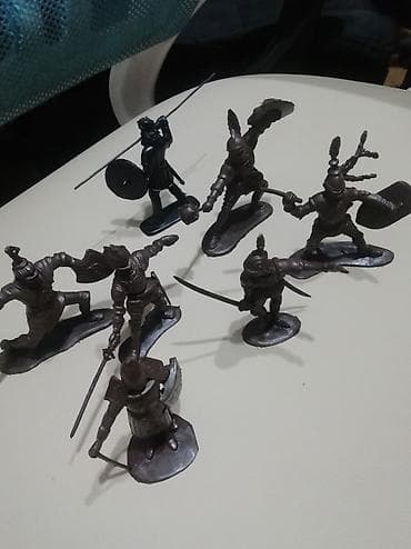 helldivers 2: Набор пластиковых солдатиков-рыцарей (средневековые воины). - — 6