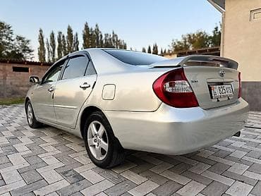 Toyota Camry: 2003 г., Газ — 2