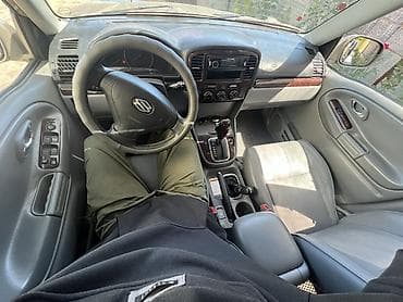 решетка g05: Suzuki Grand Vitara: 2005 г., 2.7 л, Автомат, Бензин, Внедорожник — 9