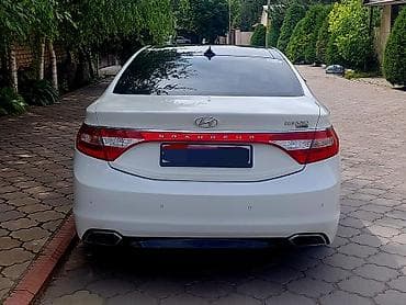 haval m6: Hyundai Grandeur: 2016 г., 2.2 л, Автомат, Дизель, Седан — 5