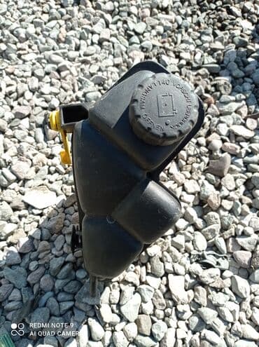 купить крышку расширительного бачка: Расширительный бачок а.класс бочок расширительный 168 — 1