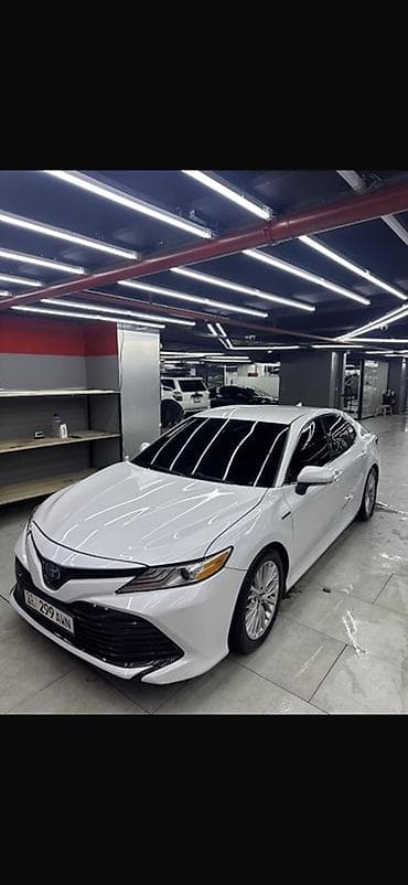 carplay android: Toyota Camry: 2019 г., Гибрид, Седан — 1