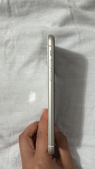 iphon 8 plus: IPhone 11, Б/у, 128 ГБ, White Titanium, Коробка, 75 % — 1