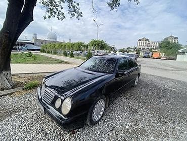 Mercedes-Benz E-Class: 2001 г., 2.2 л, Автомат, Дизель, Седан — 4