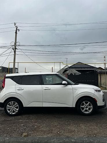 продаю бу шины: Kia Soul: 2019 г., 2 л, Автомат, Бензин, Кроссовер — 3