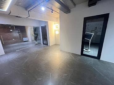 seven development: Аренда офисов, 200 м², В жилом комплексе, 1 линия — 5