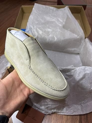 Лоферы, 40, Loro Piana, Новый, цвет - Бежевый, Самовывоз, Платная доставка