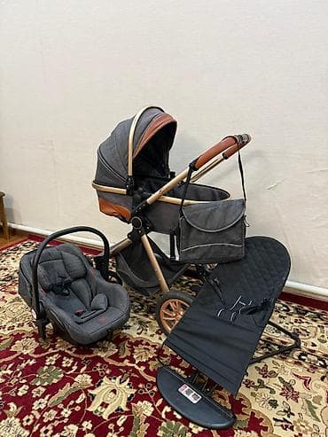 Коляски: Коляска, Другой бренд, цвет - Золотой, Б/у, Самовывоз — 1