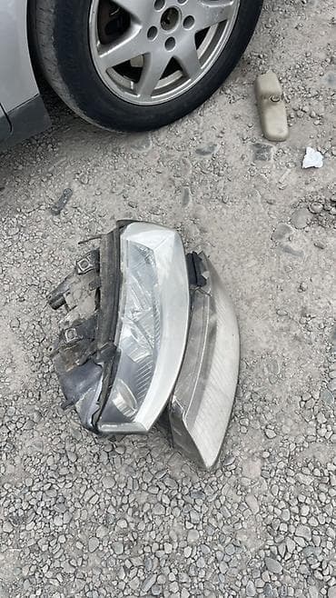 Автозапчасти: Комплект передних фар Audi 2003 г., Б/у, Оригинал, Германия — 3