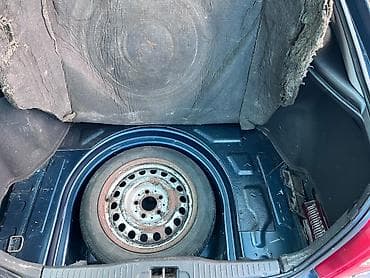 dodge chalanger: Toyota Avensis: 2002 г., 1.8 л, Механика, Бензин, Седан — 7