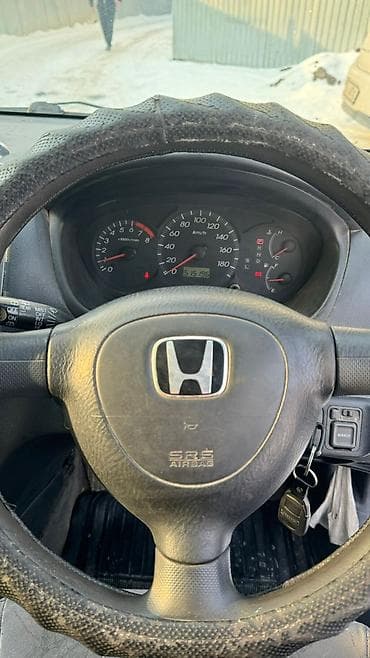 хетчбек: Honda Civic: 2001 г., 1.5 л, Автомат, Бензин, Хэтчбэк — 10
