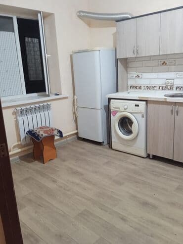 дом аламединский: 38 м², 1 комната, Парковка — 1