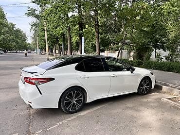 Продажа авто: Toyota Camry: 2017 г., 2.5 л, Автомат, Бензин, Седан — 2