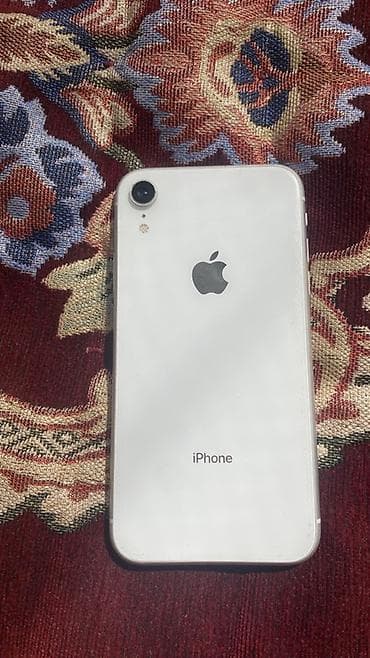 iphon 8 plus: IPhone XR, белый цвет 64 гб акб 75 есть один минус на экране трещина — 4