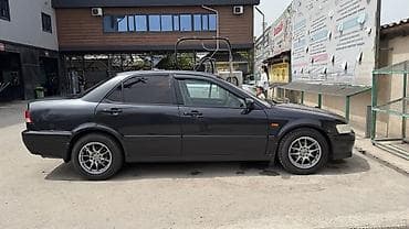 inno: Honda Accord: 2002 г., Седан — 5