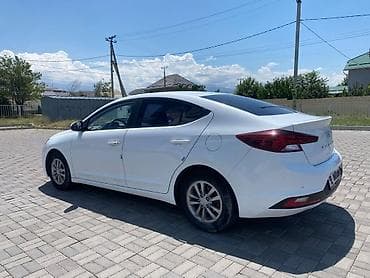 елантра 2017: Hyundai Avante: 2019 г., 1.6 л, Бензин, Седан — 4