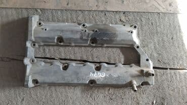 запчасти на мицубиси паджеро 2: Mitsubishi Pajero W74, Challenger, Montero Sport Крышка клапанов — 1