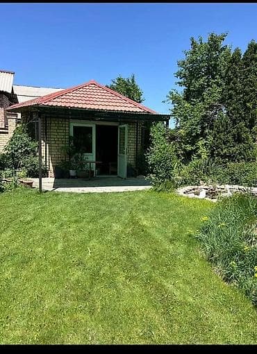 5: 🏡 Срочно продается просторный 2-этажный дом с большим участком! 📍 — 1