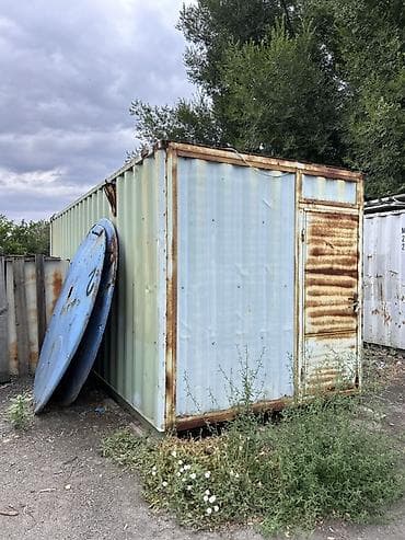 Оборудование для бизнеса: Бытовка/вагончик в металлическом контейнере - Корпус: стальной — 4
