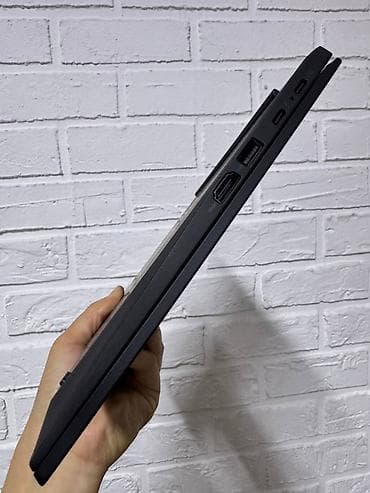 Ноутбуки и аксессуары: Lenovo ThinkPad X1 Carbon Gen 10 (i7-1270P) — это премиальный — 7