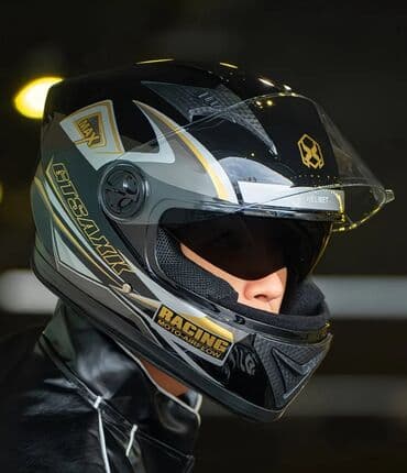 полицейская дубинка: #мотошлем
#шлем
#мотоэкипировка
#мотоцикл
#байк
#мотожизнь
#байкер
#эк — 2