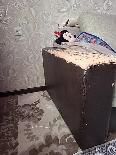 Перетяжки миягкой мебели работа 1500,2500 чейин места ткан метр