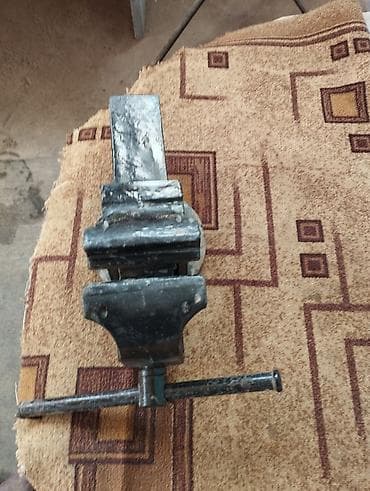 кросовки мужской: Продам 5.500 состояние жакшы — 2