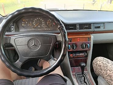 a6 c4: Mercedes-Benz W124: 1993 г., 2.2 л, Автомат, Бензин, Седан — 8