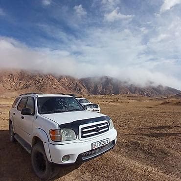 продаю внедорожник: Toyota Sequoia: 2001 г., 4.7 л, Автомат, Газ, Внедорожник — 5