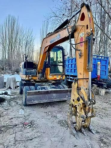 продам экскаватор: Погрузчик, XCMG, Колесный, Фронтальный — 8