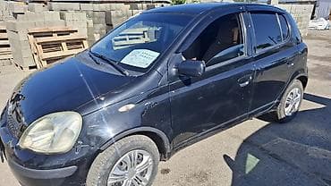 даево матиз 1: Toyota Yaris: 2004 г., 0.1 - engine capacity л, Кол менен иштөөчү, Бензин, Хетчбек — 3