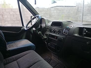 выхлопы машин: Mercedes-Benz Спринтер: 2008 г., 2.9 л, Ручные, Дизель, Бус — 9
