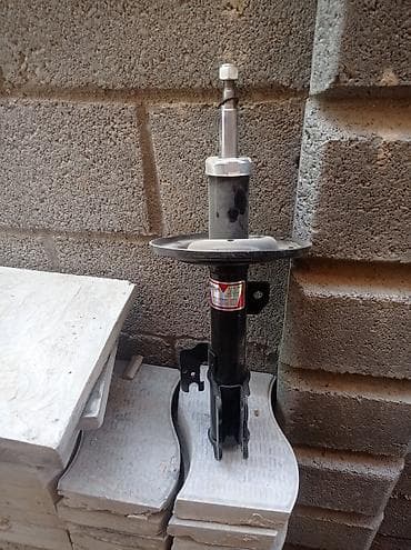 sp 4: Передний амортизатор Toyota 2023 г., Новый, Аналог — 1