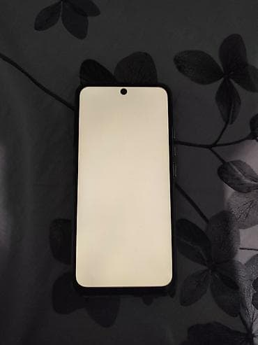 s23 mini: Xiaomi, 13, Б/у, 256 ГБ, цвет - Черный, 2 SIM — 4