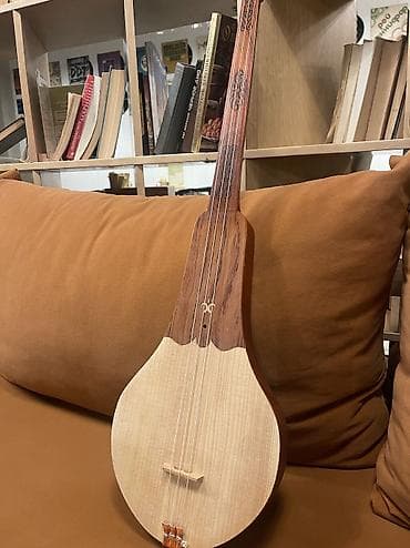 Стойки для музыкальных инструментов: Үнү тунук, бийик, жогорку сапаттагы комуздар! Ырчылар ушуну тандоодо! — 1