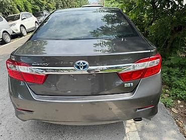 Транспорт: Toyota Camry: 2012 г., 0.2 л, Автомат, Гибрид, Седан — 2