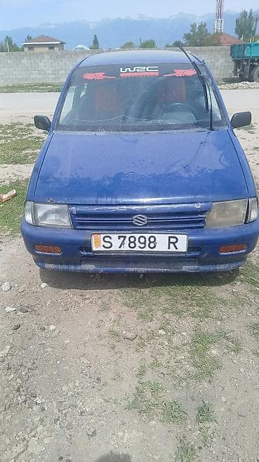 Транспорт: Suzuki Alto: 1998 г., 1 л, Кол менен иштөөчү, Бензин, Хетчбек — 1