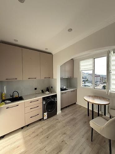 Квартиры: 1 комната, 45 м², Киргизия 1 106 серия, 7 этаж, Евроремонт — 3