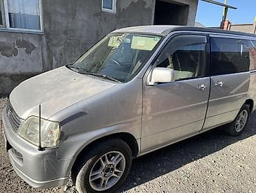 step: Honda Stepwgn: 2001 г., 2 л, Автомат, Бензин, Минивэн — 3