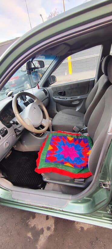 Продажа авто: Hyundai Accent: 2004 г., 1.6 л, Автомат, Бензин, Седан — 5