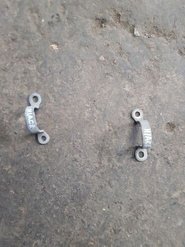 купить крестовину для кресла: Toyota Grand Hiace скоба петля Тоета Гранд Хайс Петли, кронштейн — 3