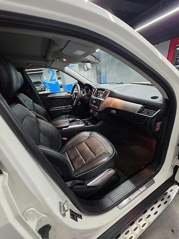 x166: Mercedes-Benz GL-Class: 2014 г., Внедорожник — 7