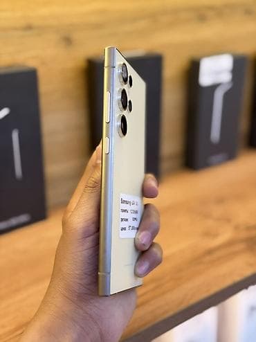 poco m6 pro: Samsung Galaxy S24 Ultra, Б/у, 256 ГБ, цвет - Бежевый, В рассрочку, 1 SIM, eSIM — 3