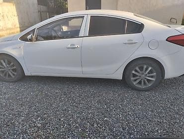 ct 200h: Kia Cerato: 2018 г., 1.6 л, Автомат, Бензин, Седан — 4