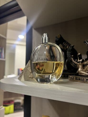 блеск шикарный: Женский парфюм Giorgio Armani Terra Di Gioia Остаток 25 ml из 50 ml во — 1