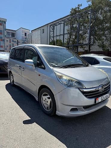 Honda Stepwgn: 2006 г., 2 л, Автомат, Бензин, Минивэн at lalafo.kg Honda Stepwgn: 2006 г., 2 л, Автомат, Бензин, Минивэн