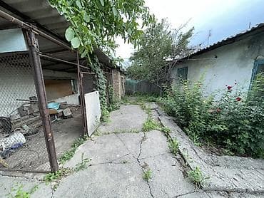 продаю дом в ак ордо 1: Продаю Дом с участком в городе Кемин все как на фото стены бетонные — 9